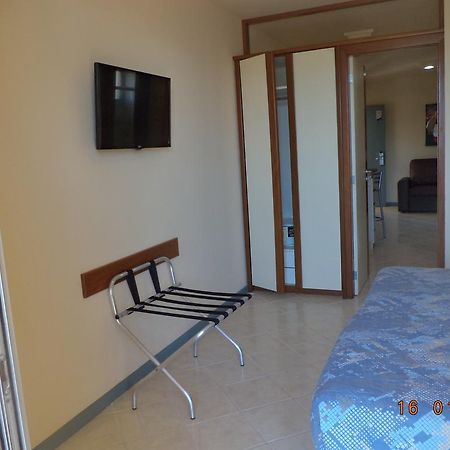 Coral Inn فيتوريا المظهر الخارجي الصورة